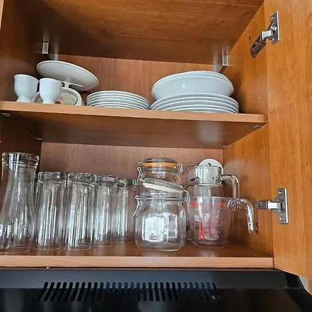 Beautiful 2 Bedrooms By The Pool Appartement Paphos