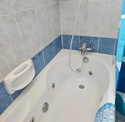 Apartmán Beautiful 2 Bedrooms By The Pool Paphos